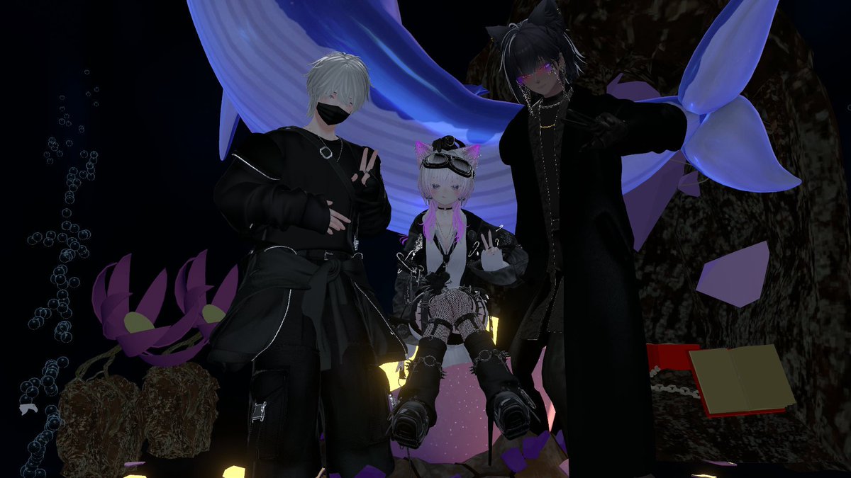 Ciel_lunaVRC's tweet photo. 昨日はサフィニアの方にお邪魔させて頂きました〜！！
Vket回ってなかったのでこの機会に色々お話しながら回れて楽し��ったです✨️
今回もありがとうございました！！
#vrc_surfinia https://t.co/k9sLzkhVDU