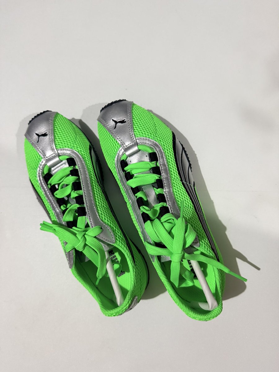ciaaa271192's tweet photo. Siapa suka koleksi sepatu?
Puma H Street yang dipakai Rose BLACKPINK, aku jual dibawah 1 juta masih baru belum pernah dipakai

Kalo minat dm aja ya

#wts #puma https://t.co/pyvu0ot2M7