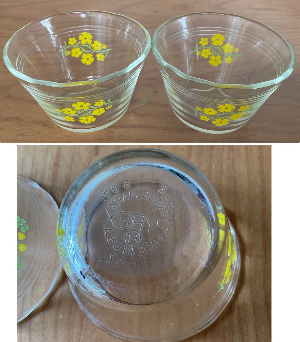 zakkaokusama's tweet photo. 昨日　＃三重県鳥羽市　の　＃金物店『くらしの道具 うめむら』さんで買った　＃PYREX のガラス小鉢。家にあるのと同柄なので補充用にと追加したら、こちらは日本製(1枚目)で、家にあるのはUSA製(2枚目)でした。縁取りや花の色合いも同じなのによく見ると花は全然別物でした。思い込みって恐ろしい😅 https://t.co/kx50lqSJKz