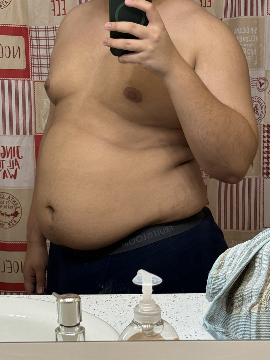flamesinvein's tweet photo. mandatory fat boy friday 😛 https://t.co/G8xuFyAOtj