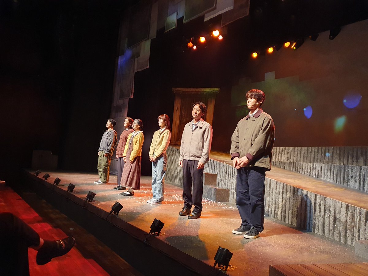 BLUE7273's tweet photo. 우리들 주변에서 겪고 있는, 또 어쩌면 앞으로 겪게될 가슴 뭉클한 이야기 https://t.co/hrfDivAlal
