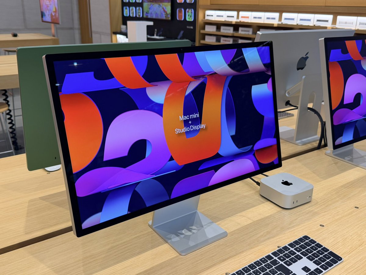 apple_kota's tweet photo. おかえり、Mac mini + Studio Display。 https://t.co/k23SXbwH78