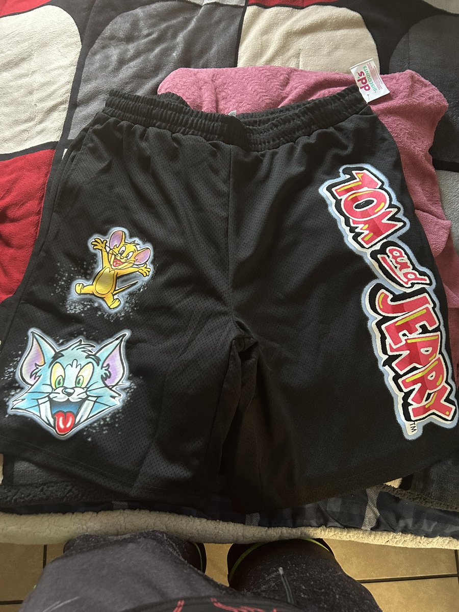 NerJinxs's tweet photo. This deserves its own post. So much aura https://t.co/X2PymjiL7X