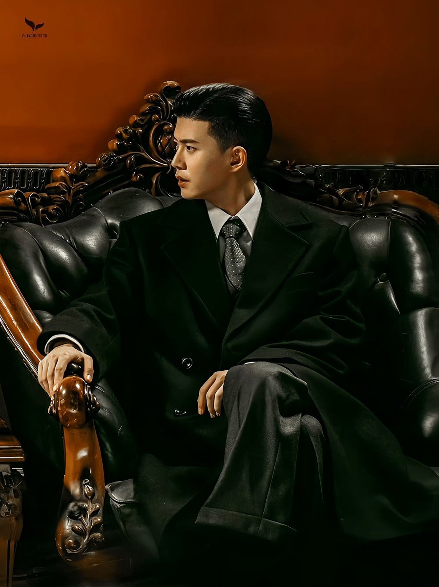 Chaogerr's tweet photo. จะเป็นราชาที่ผู้คนยกย่องสรรเสริญ หรือเป็นฮ่องเต้ผู้สืบเชื้อสายบัลลังก์โดยกำเนิด 

#เหรินเจียหลุน เรื่องฝีมือทำได้ไร้ที่ติเก่งสมชื่อนสดสายฝีมือ👏👏

เหอเสียน ราชาแห่งมาเก๊า
เซียวฮวน ฮ่องเต้แห่งต้าฉี https://t.co/hUv2EtYLcV