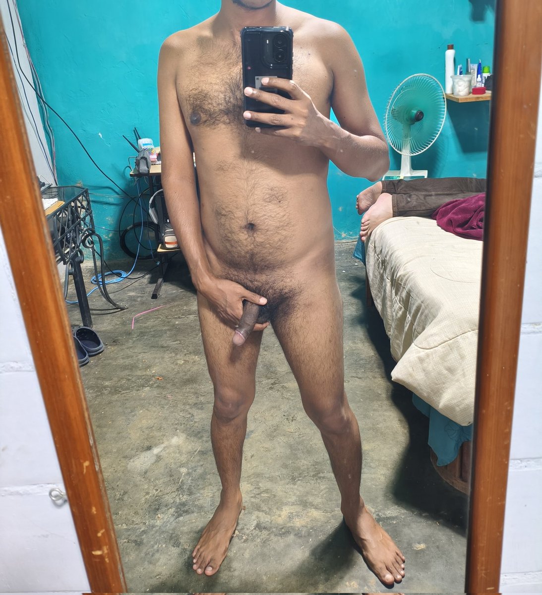mfllover's tweet photo. Tenía un cuadre para mañana en la mañana pero ya no se podrá.. y ahora que hago con estas ganas??? https://t.co/iCuTfV14uQ