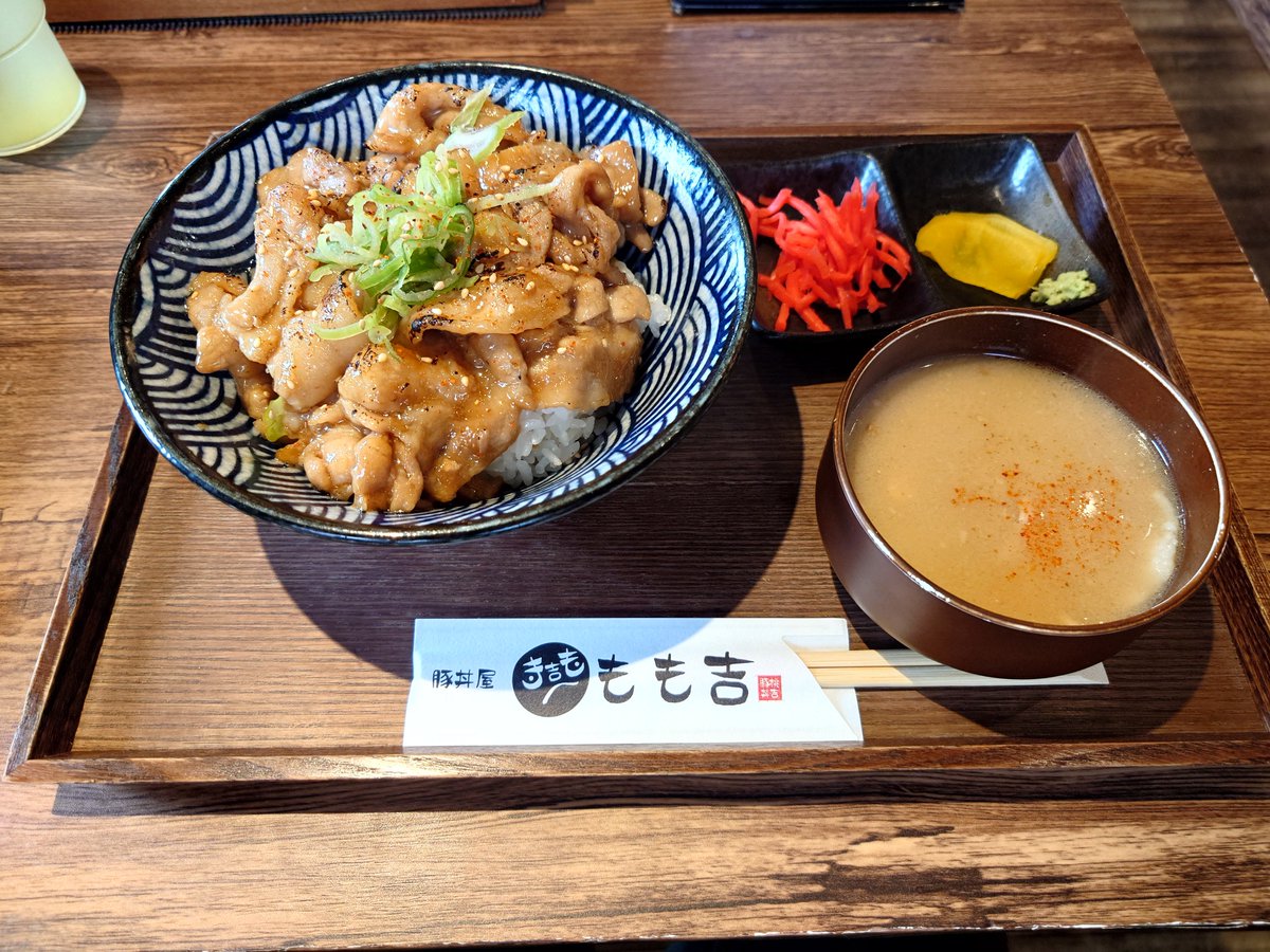Sabinuki_'s tweet photo. 🍚🥢😋 https://t.co/LBv8XmN1E0