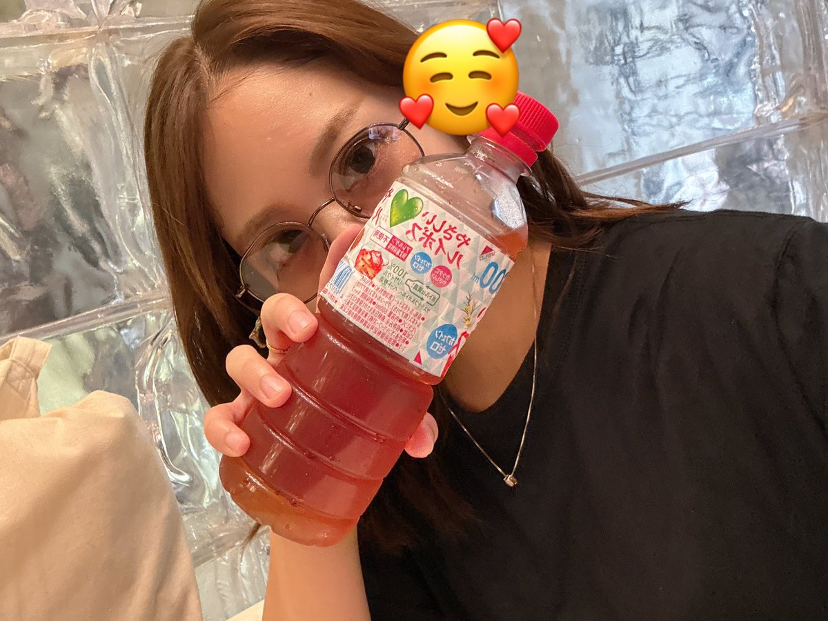 BAR1996691's tweet photo. おはよう❣️🌞✨✨✨✨

今日も暑いね。。。。🥵💦💦💦

水分補給、こまめに摂ってね❣️╰(*´︶`*)╯♡

#SM
#SMバー
#聖水
#SM嬢 https://t.co/ygDEAfTwup