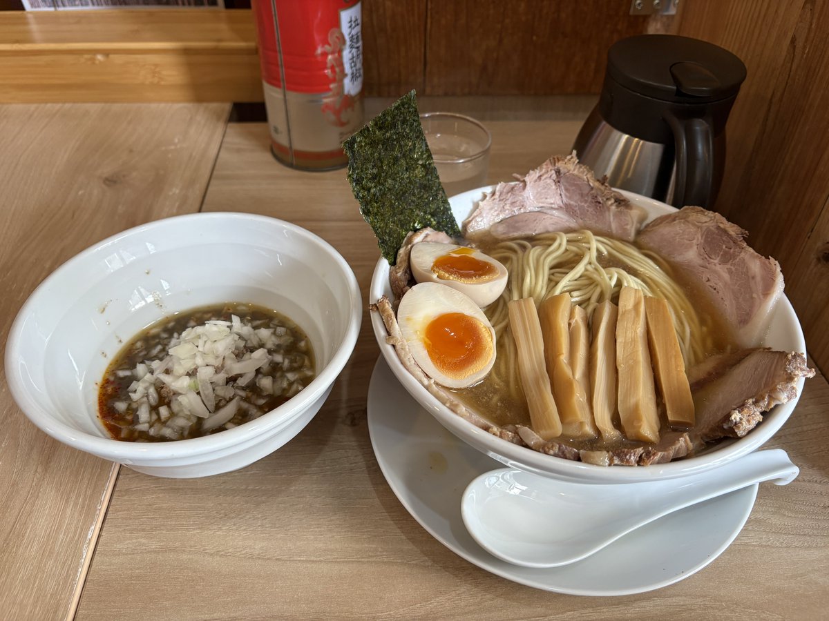 prodigy522's tweet photo. 久々にちゃんとした麺を食べた気がする https://t.co/yCXSBFHxSx