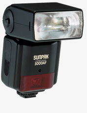 SunpakJapan's tweet photo. #PZ5000AF
ガイドナンバー30~54(28mm~135mm)
外部調光オート、ワイヤレス機能内蔵、オートパワーズーム機構、パワーレシオ、上方90°、下方5°、左側180°、右側90°のバウンス機能
#sunpak #サンパック #ストロボ #フラッシュ #写真撮影 https://t.co/U8Jfaxc7KE https://t.co/p6NQCOzPdq