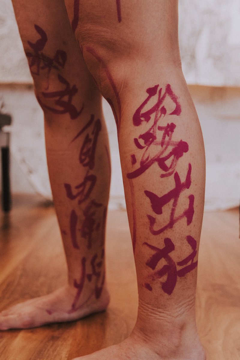 cp_th_'s tweet photo. 捆綁與書法
那種束縛
寫上自己的標籤
真的很愛
很喜歡真正的自己
再次感謝 @merryislovely  @Naxjarope  
Rex嘅拍攝🙏🏻 https://t.co/lxQr1PqhgY
