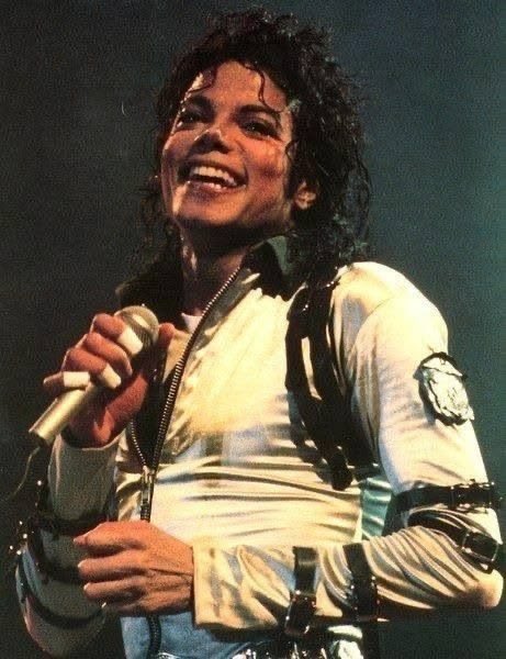 tellemthatits's tweet photo. bad tour 1987-1989 you will always be famous! https://t.co/JhtP44tNKf