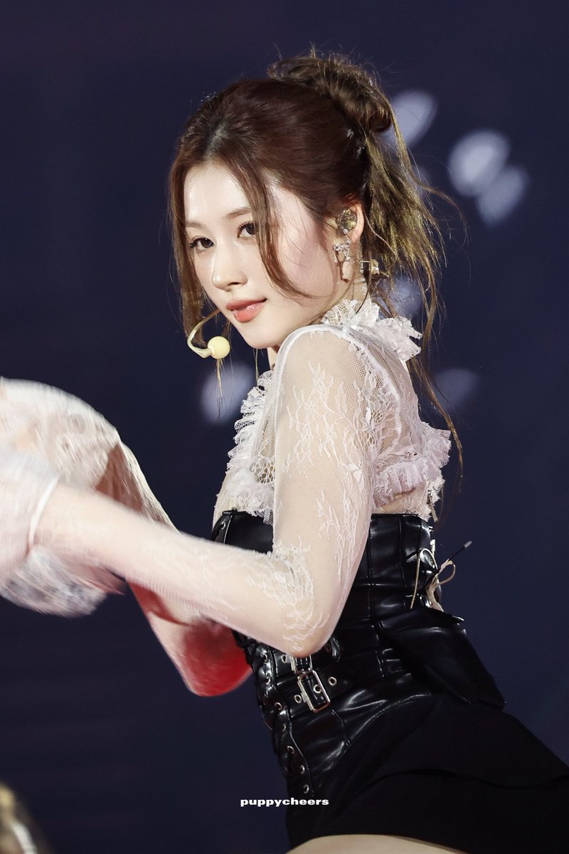 サナ
