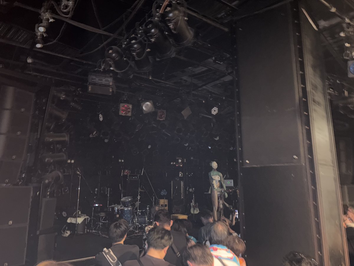 TNchan7's tweet photo. 昨日はニガミ17才のツアーファイナルでしたー‼︎なかなかライブ行ってよかったと思えるってそうそうないですが、ニガミはいつも期待を裏切らないです😅今回もホント良かった‼︎大阪、北海道、福岡は行くことができなかったのですが、観たかったなー🥺

#ニガミ17才 https://t.co/3xQotTjSLs