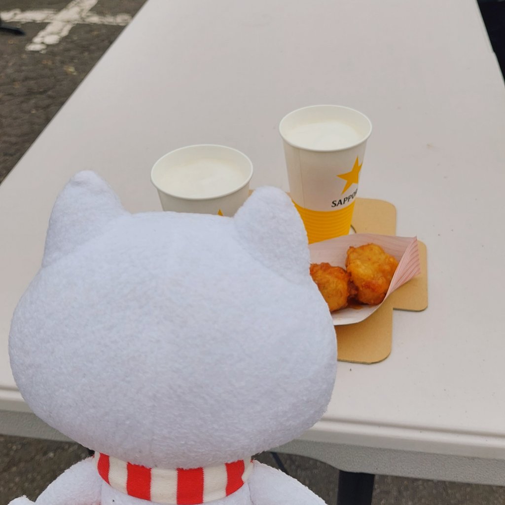 kamome398's tweet photo. ジョイン雨でも楽しみます！ごらんニコル  これが欲望だよ https://t.co/PxpvworoVm
