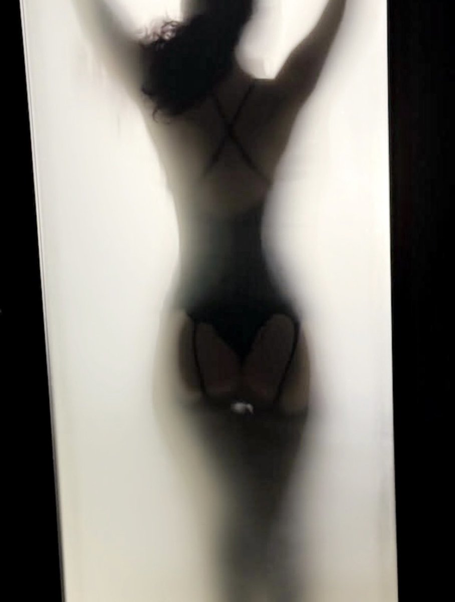 MissDallasBella's tweet photo. Good evening. My first post on this account is an only fans freebie for you :-)
#onlyfans #onlyfansgirl #camgirl https://t.co/CFXmBnslHq
