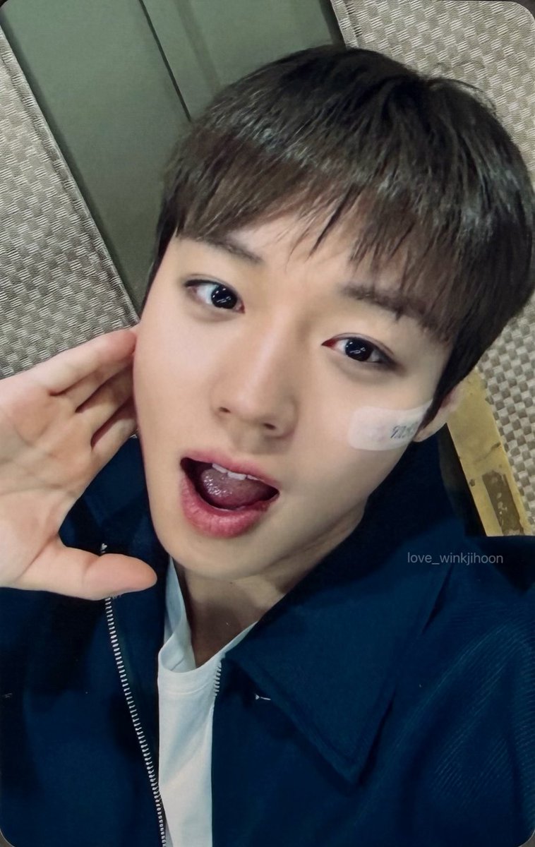love_winkjihoon's tweet photo. 싱가포르 포카 예쁘당💕 https://t.co/8V5wjgj6Wc