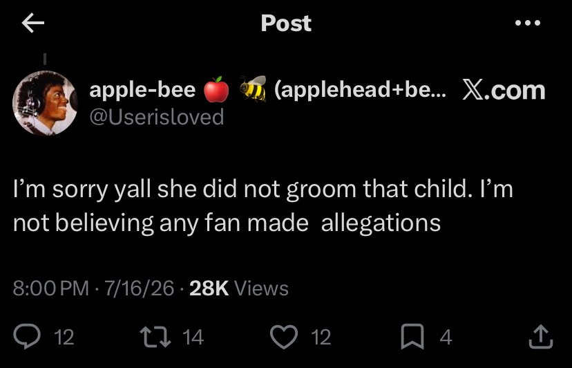 h3rnameiscici_'s tweet photo. Pls block this mf cause she denied that mj got groomed by dirty ross and also spreading misinformation like….. https://t.co/pjlzGS93z2
