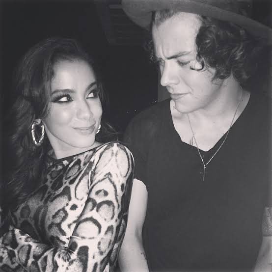 AnittaPress's tweet photo. e quando a anitta e o harry styles… 🫣 https://t.co/QxH8SwuOjp