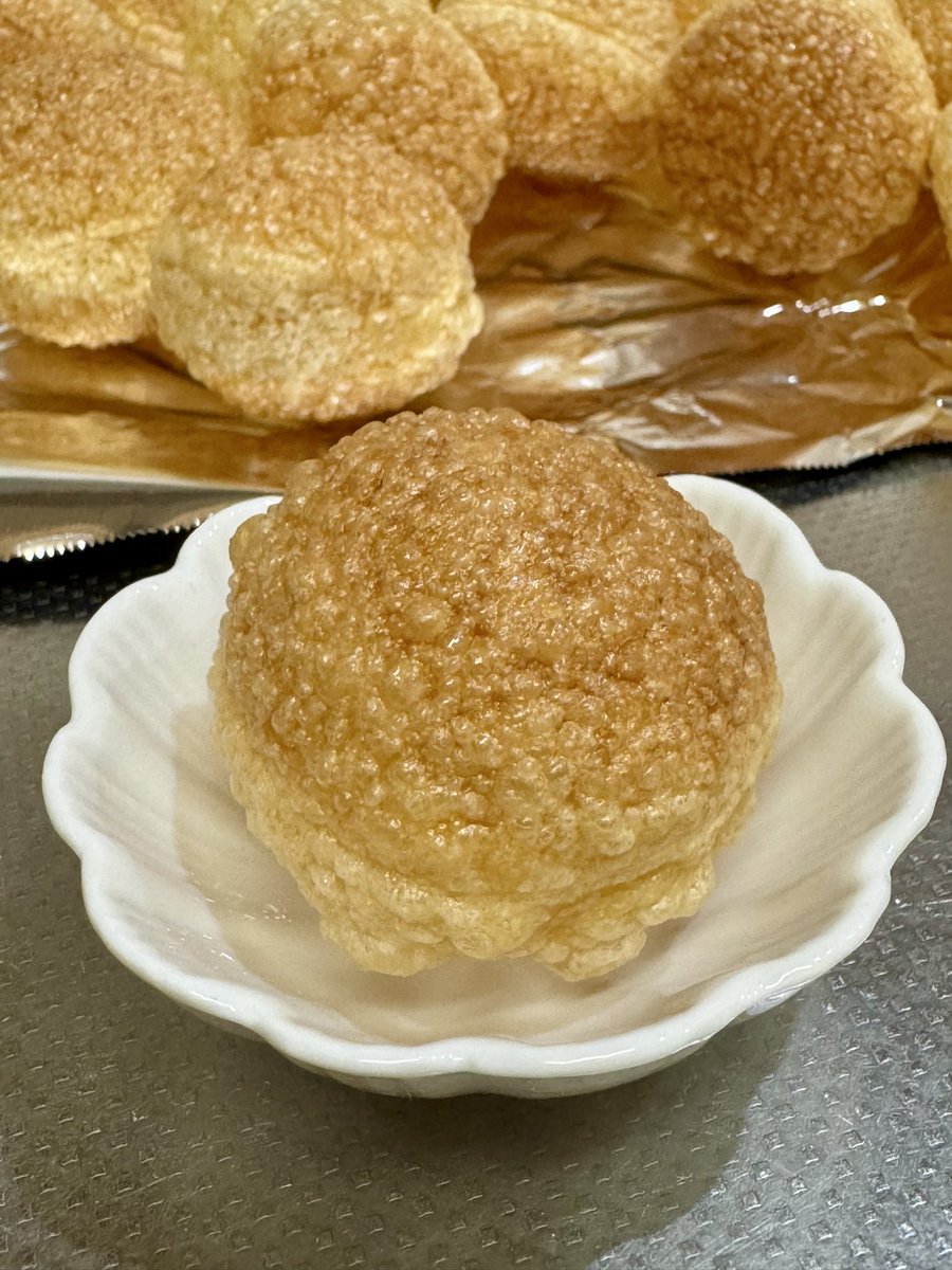 white46ko's tweet photo. パニプリは、少ない油で揚げると、途中でクルッとひっくり返り両面揚がるから楽し〜い♪ https://t.co/FVormeqym2