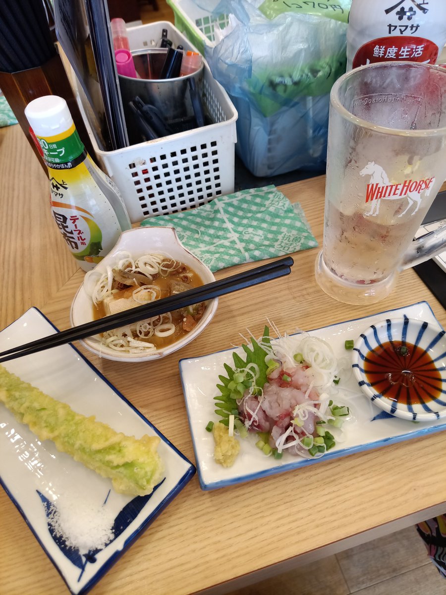 fearless_anison's tweet photo. 早く着いたから晩杯屋来たわーい
トビウオ好きなんだー㌧㌦ https://t.co/vyHhty2X1x