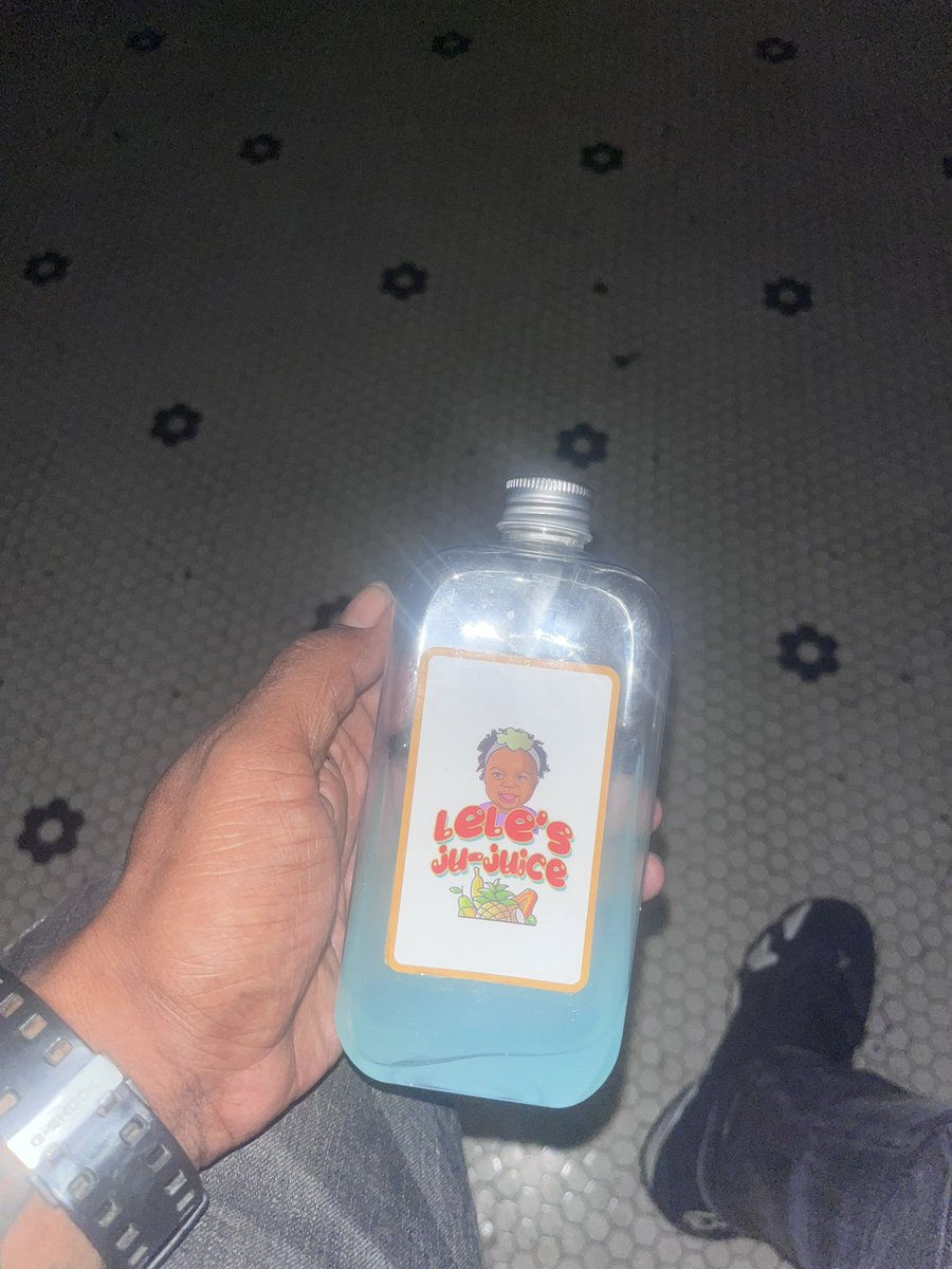 hakimharmony's tweet photo. SO FYYYYEEEEE ๐ฎโ๐จ๐ฅค๐ฅ๐๐ฅ๐ฅ๐ฅ๐ฅ#lelesjujuice FOR ORDERS DM ๐๐ฝ
#SupportYourLocalSmallBusinesses https://t.co/ezUHbCIbfP