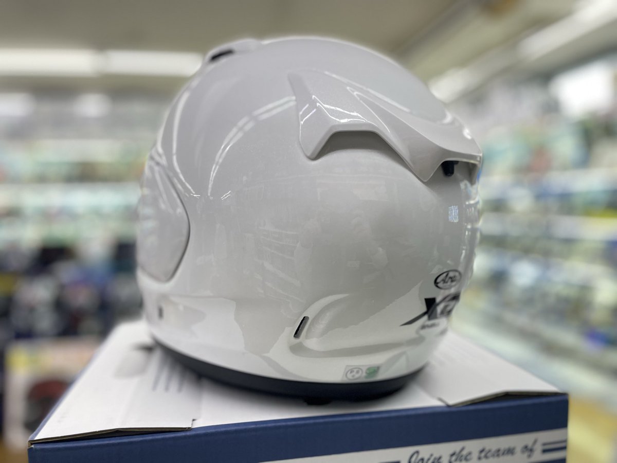 🏍️商品入荷のご案内🛵 Arai XD グラスホワイト 59-60 箱入りで在庫