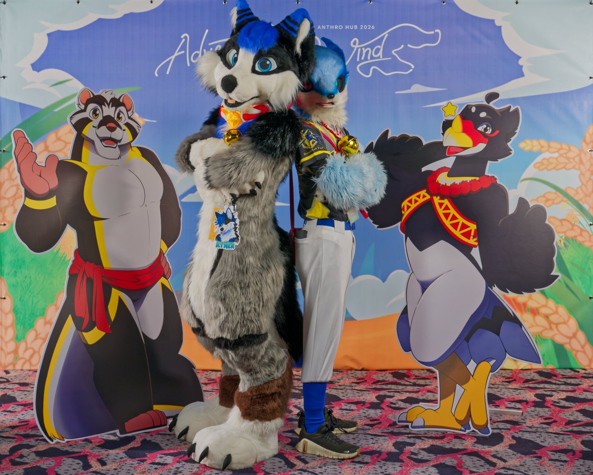 Lencario's tweet photo. I can't believe we came across each other in 3 furcons, almost side-by-side since #MyFur2026 xD

#FursuitFriday with @RynerWolf in #BAH2026
Photo by @LunaEve8 https://t.co/WdT4nK9dab
