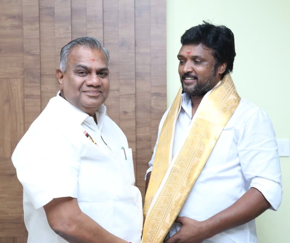 thiru_rajend's tweet photo. கழக பொதுச்செயலாளர்,மாண்புமிகு ஊரக வளர்ச்சி மற்றும் நீர்வளத்துறை அமைச்சர் அண்ணன் திரு.ஆனந்த் அவர்களுக்கு இனிய பிறந்தநாள் வாழ்த்துக்கள். 
 @TVKVijayHQ @TVKPartyHQ @TVKHQITWingOffl https://t.co/AMXeVel8FU