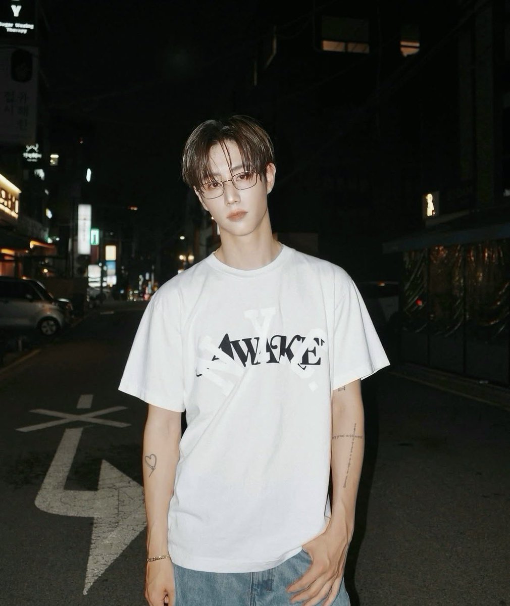 _ynworld_'s tweet photo. @marktuan ❤️໒꒱ https://t.co/Q6f96iaijp