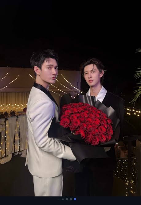 AlinaVR46's tweet photo. ❤️💐✨ https://t.co/lnE76UcNjw