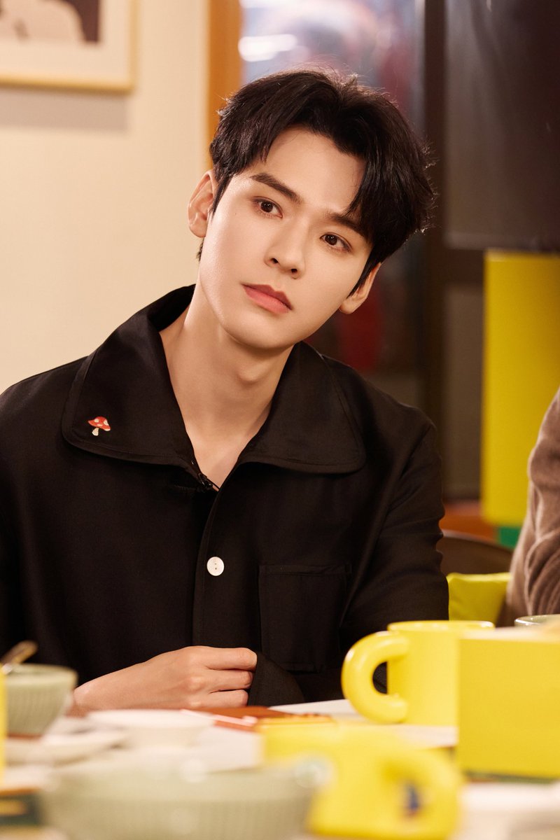 GongJunGlobal's tweet photo. 【260718 龚俊 Gong Jun Studio】

“Master the decibel challenge and unlock spontaneous fun. Enjoy every moment of the journey and watch Gong Jun switch between all kinds of fun modes~”

#WowTheWorld #地球超新鲜 #龚俊
#GongJun #SimonGong #龚俊Simon https://t.co/Ie46taq8Rv
