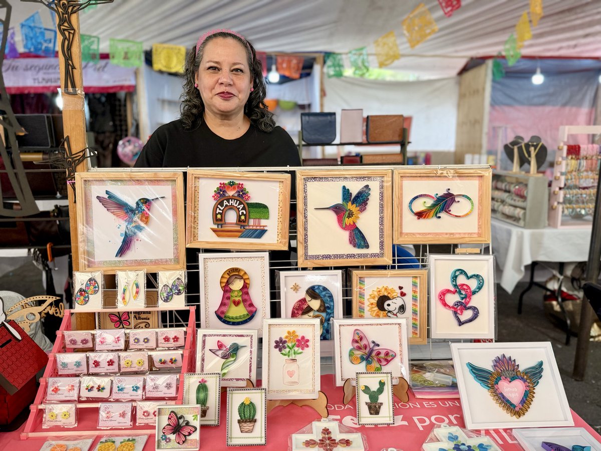 bereheca's tweet photo. Consumir local es fortalecer a Tláhuac.

La 2.ª Feria de Emprendimiento y Desarrollo Tláhuac 2026 es un espacio para impulsar a nuestras emprendedoras, emprendedores y negocios locales, generar vínculos y abrir nuevas oportunidades de crecimiento.

Todavía puedes visitarla hasta el domingo 19 de julio. Apoyemos el talento de nuestra gente y fortalezcamos la economía de nuestras familias.

Consume local. En Tláhuac, juntas y juntos lo estamos logrando.