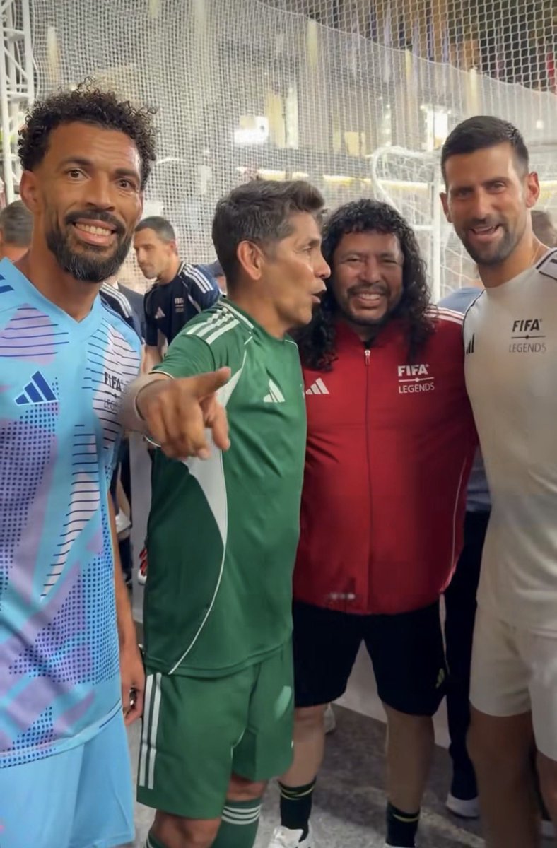 higuitarene's tweet photo. La previa de la final 🪄🔥 https://t.co/YClH1EO8l7