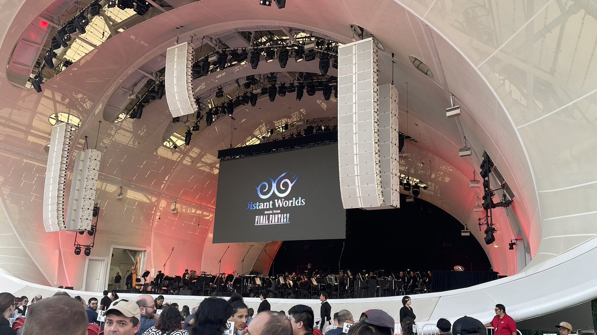jvandorenva's tweet photo. ABSOLUTE CINEMA #FinalFantasy #DistantWorlds https://t.co/dkEJQJggbu