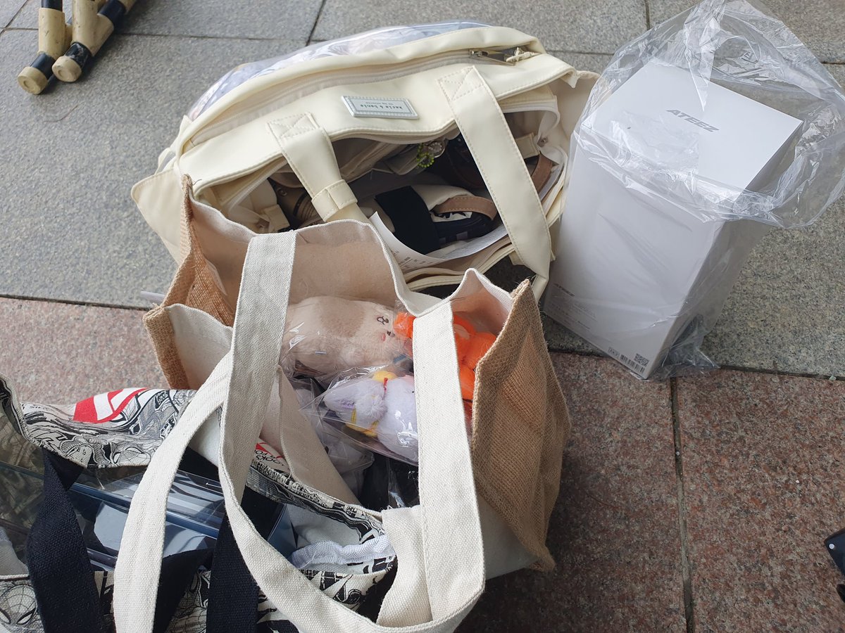 나는야 • 중N tweet media