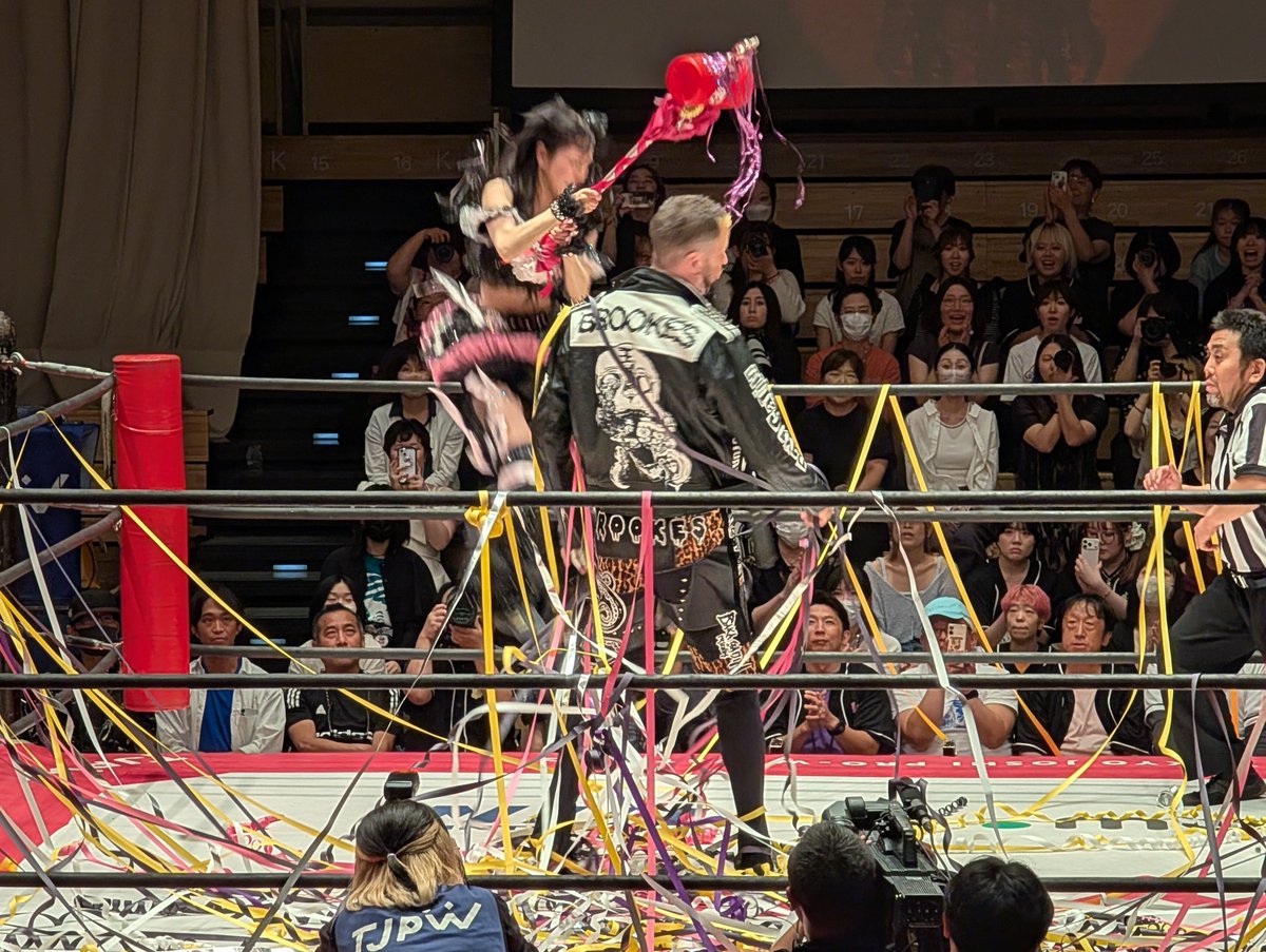 nobinobi172's tweet photo. こういう時のクリスは怖いけど、みずぴょんはやられっぱなしにはならないからなんか安心。#tjpw https://t.co/4zJ7OfW69i