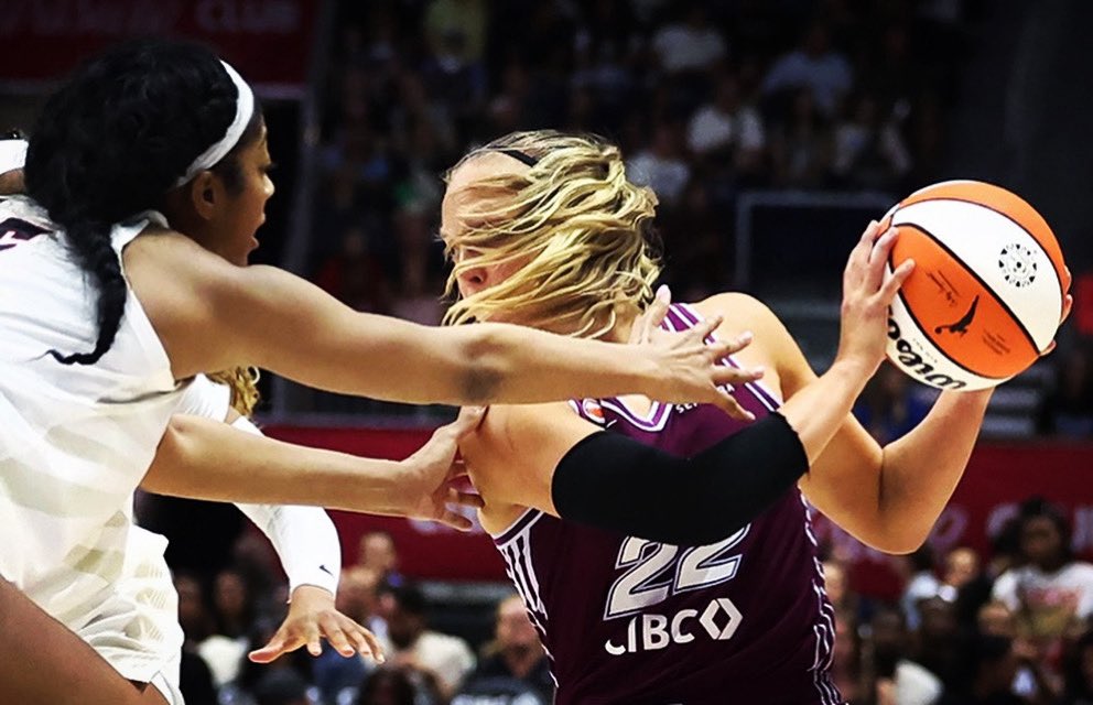 rlautens's tweet photo. It was a hair raising loss for the Tempo to the Atlanta Dream as Angel Reese reaches in on defence of Julie Allemand of the Tempo.    #torontotempo #wnba #angelreese #julieallemand #sportsphotography https://t.co/S1xnb3w73p