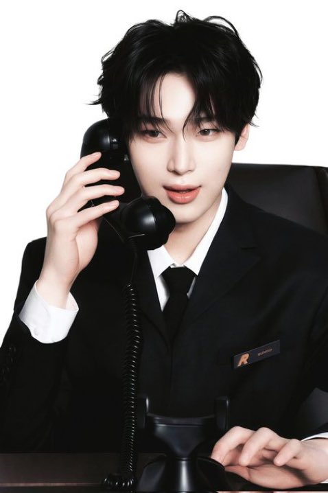 ddeonwx's tweet photo. Hello? https://t.co/NLEFAjx5l1