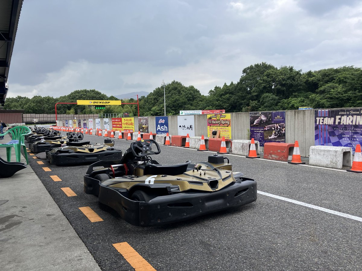 AmnKmk's tweet photo. 石野サーキットにて
今日はカートタイキュー頑張ります https://t.co/MF8Zvu4DuI