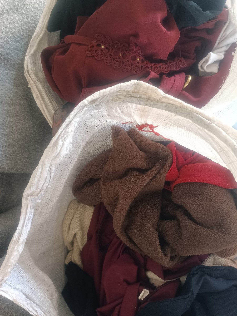 Wafaa_Gaza's tweet photo. Displacement took our homes, and now we face eviction from our tent because we cannot pay the rent. Homelessness is looming over us, and I am terrified for what comes next. If you can help or amplify our voice to those who can, please do.

https://t.co/ZB3C8k1iE8 https://t.co/W2JMAKrYUl