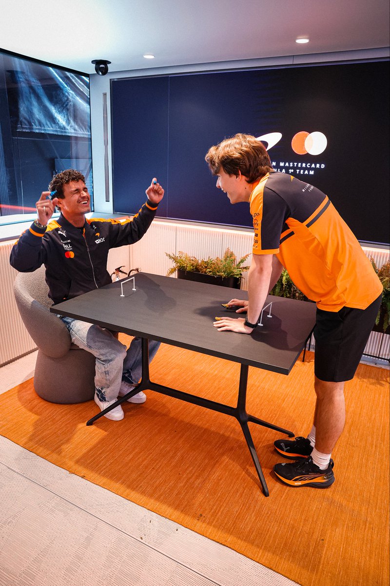 McLarenF1's tweet photo. Pure football chaos 🤣

#McLarenF1 | #BelgianGP 🇧🇪 | #WorldCup https://t.co/JY6983uu8j