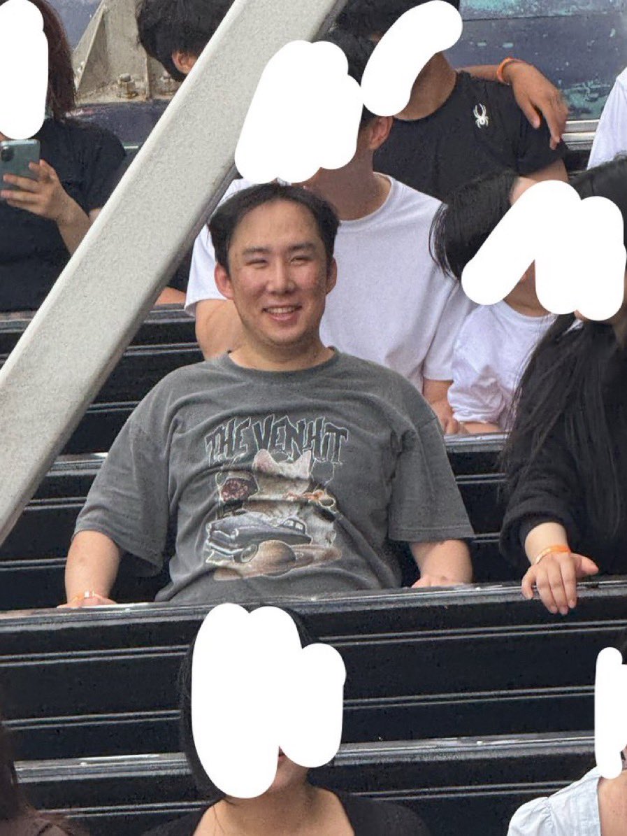 1999tv__'s tweet photo. 하시발 https://t.co/JAwvL6fb78