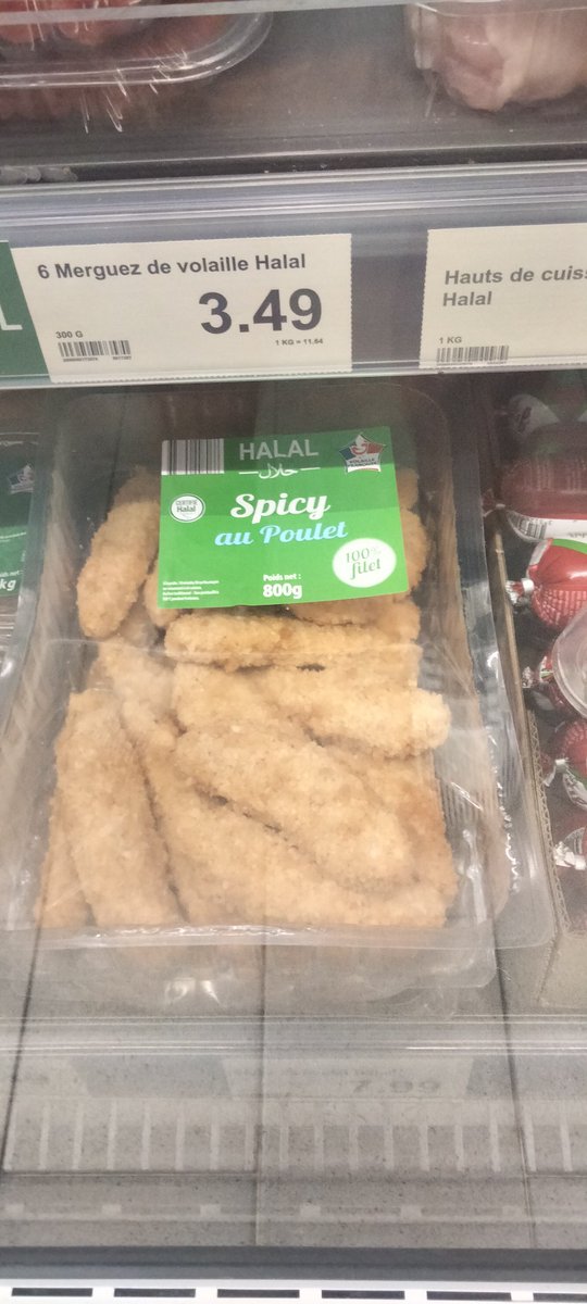 5555hex1's tweet photo. @RiseagainUK @zarahussain999 I took these yesterday in Lidl in south of France brother Lidl are lieing cunts if they say they don't stock halal meats https://t.co/gyXlaO2ath
