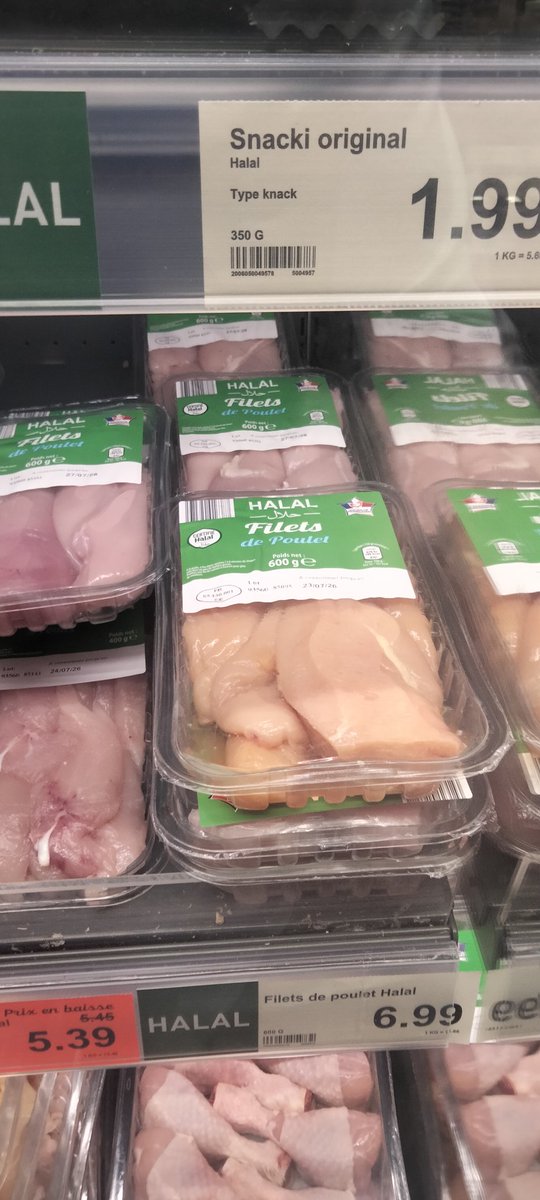 5555hex1's tweet photo. @RiseagainUK @zarahussain999 I took these yesterday in Lidl in south of France brother Lidl are lieing cunts if they say they don't stock halal meats https://t.co/gyXlaO2ath