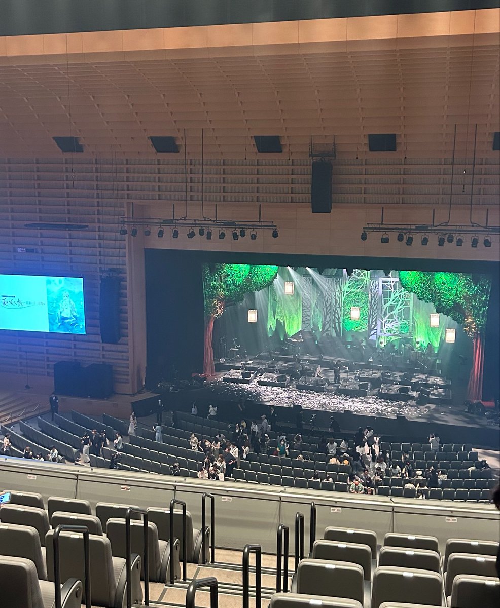 qls9nz's tweet photo. SOUND THEATRE夏目友人帳~音劇の章 夏霞~行ってきたー!!💗
出演者の皆さんの演技が素晴らしくてずっと鳥肌だった😭特にNARUTOからずっっっと好きな井上和彦さんの声を生で聞けて幸せでした。夏目友人帳ありがとうだいすき🥹💕🐈 https://t.co/UEJRMElSVz