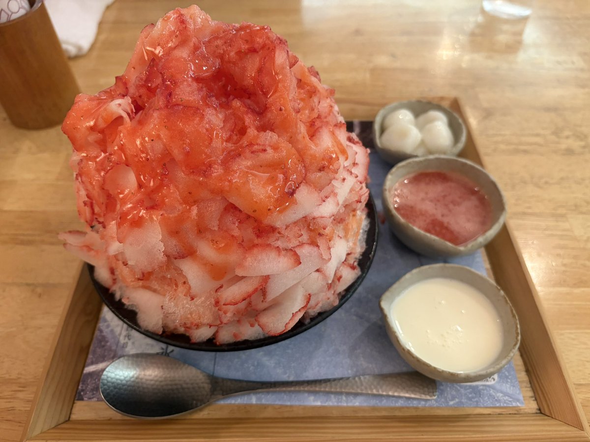 udoko_game's tweet photo. 巣鴨のかき氷🍧 https://t.co/osoBXWnSDH