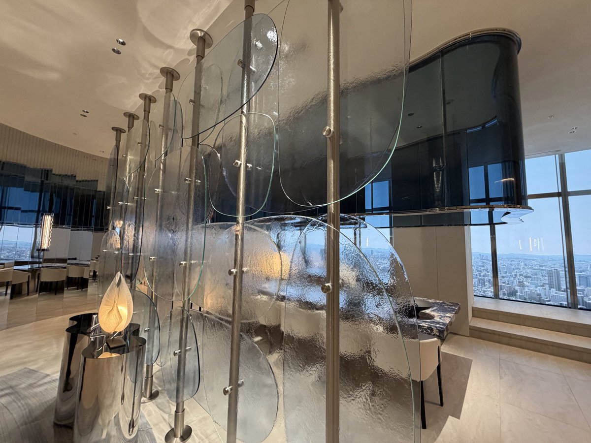 nori231's tweet photo. 昨夜の楽しい銀座から、モデルルーム見学してきました。
今週は少々移動が多かった笑😆 https://t.co/N3Oom0Qkp5