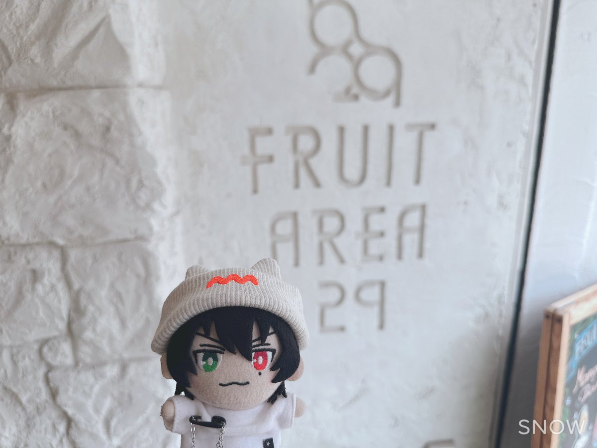 honerou123's tweet photo. ほねろうですぬ！
きょうはももかつしてきたぬよ〜！
なかのあーるぐれいくりーむがとってもおいしいぱふぇだったぬ https://t.co/nc3TXdb84K