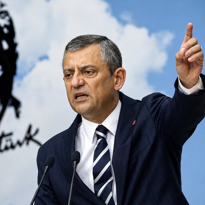 incecitayfa's tweet photo. Kıymetli arkadaşlar Yeni Parti süreci ile birlikte sesimizi daha geniş kitlelere duyurmamız gerekiyor.  

Hesabımızı takip edip paylaşarak bu süreçte bize destek olabilirsiniz. Sizi çok seviyoruz ♥️ https://t.co/caWnplNZOt