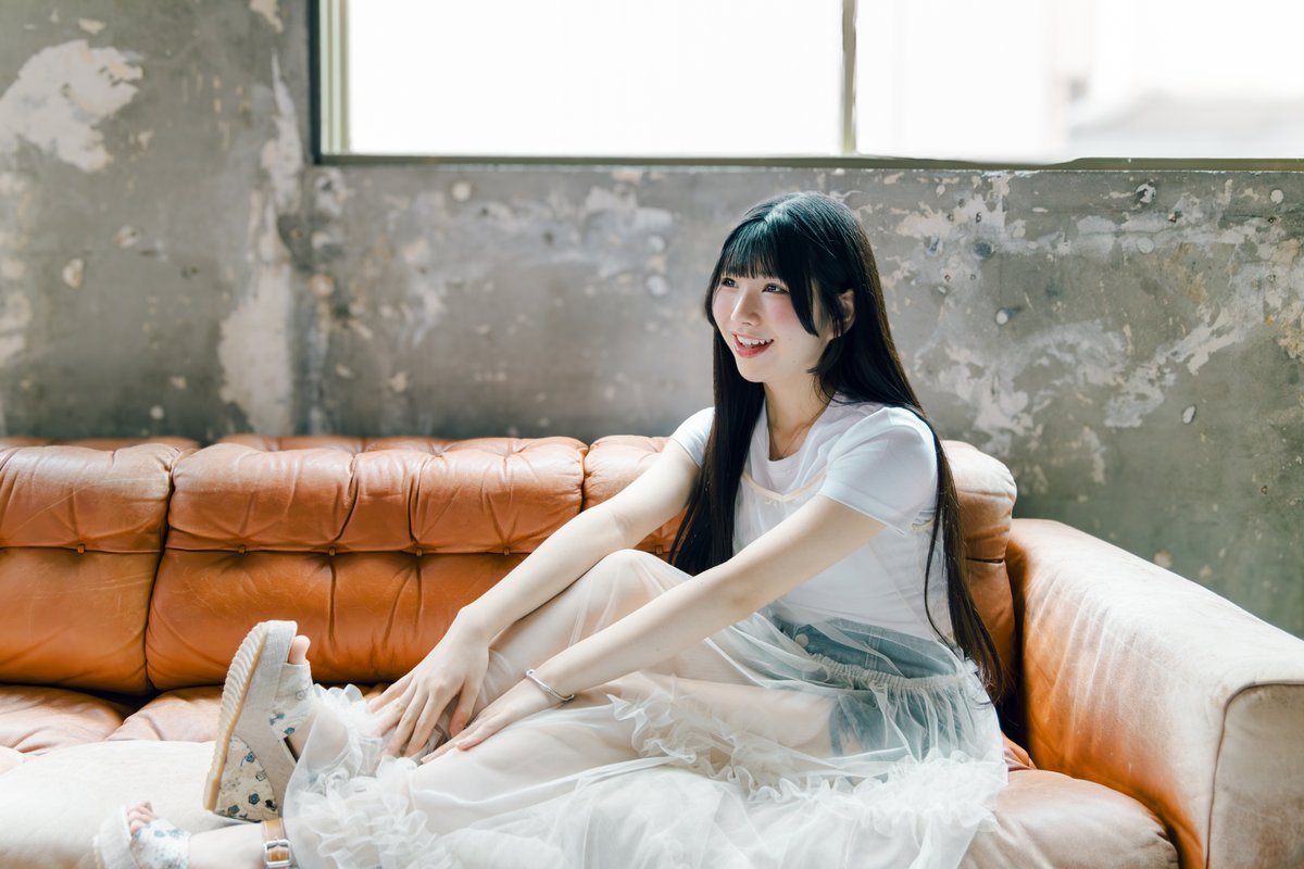 6stringshidari's tweet photo. PHOTO MODELイベント  7/18
たまには本気で撮るバージョン

とにかく肌の透明感を意識して撮影していたがおしゃべりしすぎて撮影が終わった・・・
#桜まほ #CHEERFUL https://t.co/LQbjjk81Oo